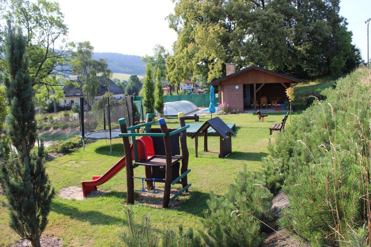 Penzion Ječmínek Cervena Voda Exterior foto